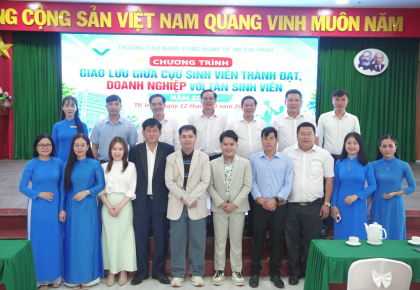 TRƯỜNG CAO ĐẲNG CÔNG NGHỆ TP. HỒ CHÍ MINH TỔ CHỨC TỌA ĐÀM GIAO LƯU GIỮA CỰU SINH VIÊN THÀNH ĐẠT, DOANH NGHIỆP VỚI TÂN SINH VIÊN NĂM 2026