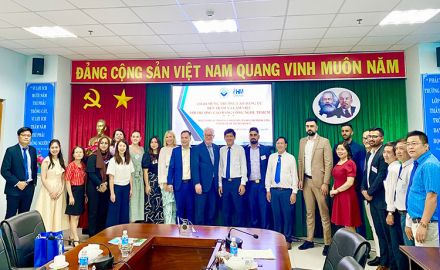 TRƯỜNG CAO ĐẲNG CÔNG NGHỆ TP.HCM HỢP TÁC TRIỂN KHAI CHƯƠNG TRÌNH DU HỌC NGHỀ ÚC