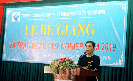TRƯỜNG CAO ĐẲNG KINH TẾ – KỸ THUẬT VINATEX TP. HỒ CHÍ MINH TỔ CHỨC LỄ BẾ GIẢNG VÀ TRAO BẰNG TỐT NGHIỆP NĂM 2019