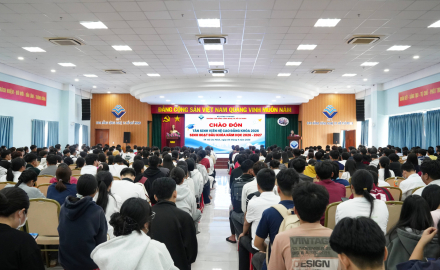 HCT CHÀO ĐÓN TÂN SINH VIÊN CAO ĐẲNG KHÓA 2026 – SÔI NỔI SINH HOẠT ĐẦU KHÓA