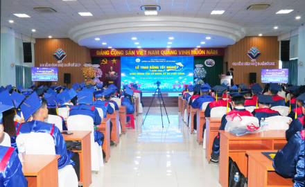 LỄ BẾ GIẢNG VÀ TRAO BẰNG TỐT NGHIỆP NĂM 2026