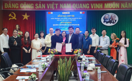 KÝ KẾT HỢP TÁC QUỐC TẾ GIỮA TRƯỜNG CAO ĐẲNG CÔNG NGHỆ TP.HCM VÀ ĐẠI HỌC KHOA HỌC KỸ THUẬT CÔN SƠN (ĐÀI LOAN)