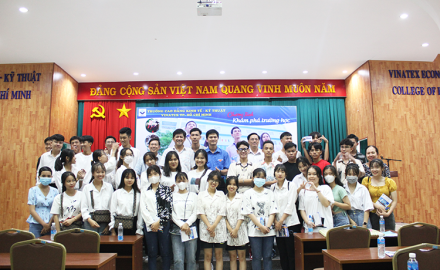 Học sinh THCS Phú Long – Bình Dương và THPT Nguyễn Trãi – Bến Tre tham quan, giao lưu tại trường