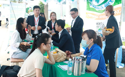 HCT-Trường Cao đẳng Công nghệ TP Hồ Chí Minh tổ chức Ngày hội việc làm năm 2022
