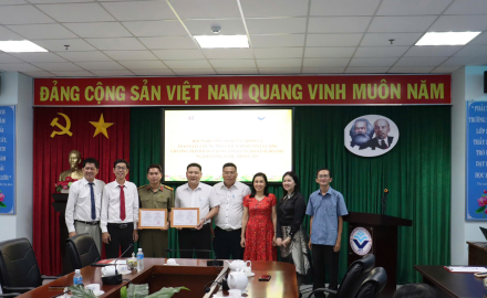 TRƯỜNG CAO ĐẲNG CÔNG NGHỆ TP.HCM TỔ CHỨC LỄ CÔNG BỐ QUYẾT ĐỊNH KIỂM ĐỊNH CHẤT LƯỢNG 2 CHƯƠNG TRÌNH ĐÀO TẠO