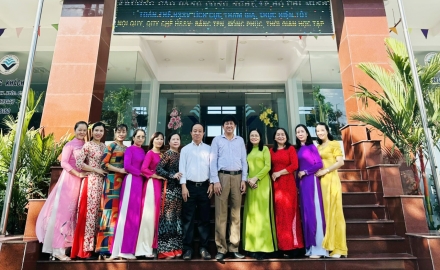 KHOA CÔNG NGHỆ MAY - THỜI TRANG