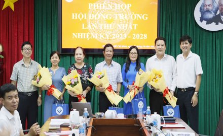 CÔNG BỐ QUYẾT ĐỊNH THÀNH LẬP HỘI ĐỒNG TRƯỜNG NHIỆM KỲ 2023 – 2028 VÀ TỔ CHỨC PHIÊN HỌP LẦN THỨ 1 HỘI ĐỒNG TRƯỜNG, TRƯỜNG CAO ĐẲNG CÔNG NGHỆ TP. HỒ CHÍ MINH