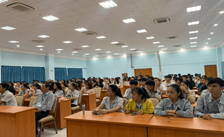 Chương trình tuyên truyền, phổ biến, giáo dục pháp luật năm 2020 cho HS-SV trường VETC