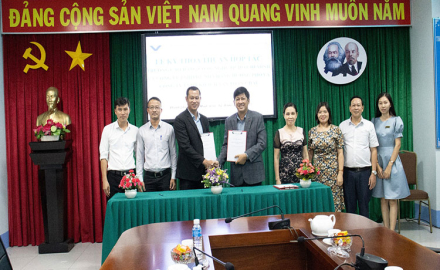 KÝ KẾT HỢP TÁC  GIỮA TRƯỜNG CAO ĐẲNG CÔNG NGHỆ TP.HCM VÀ CÔNG TY TNHH – DV NHÀ HÀNG HƯƠNG PHỐ; CÔNG TY TNHH KHÁCH SẠN TOÀN CHÂU