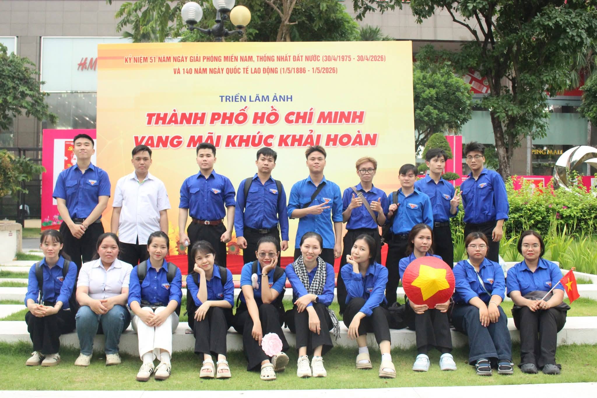 TRƯỜNG CAO ĐẲNG CÔNG NGHỆ THÀNH PHỐ HỒ CHÍ MINH