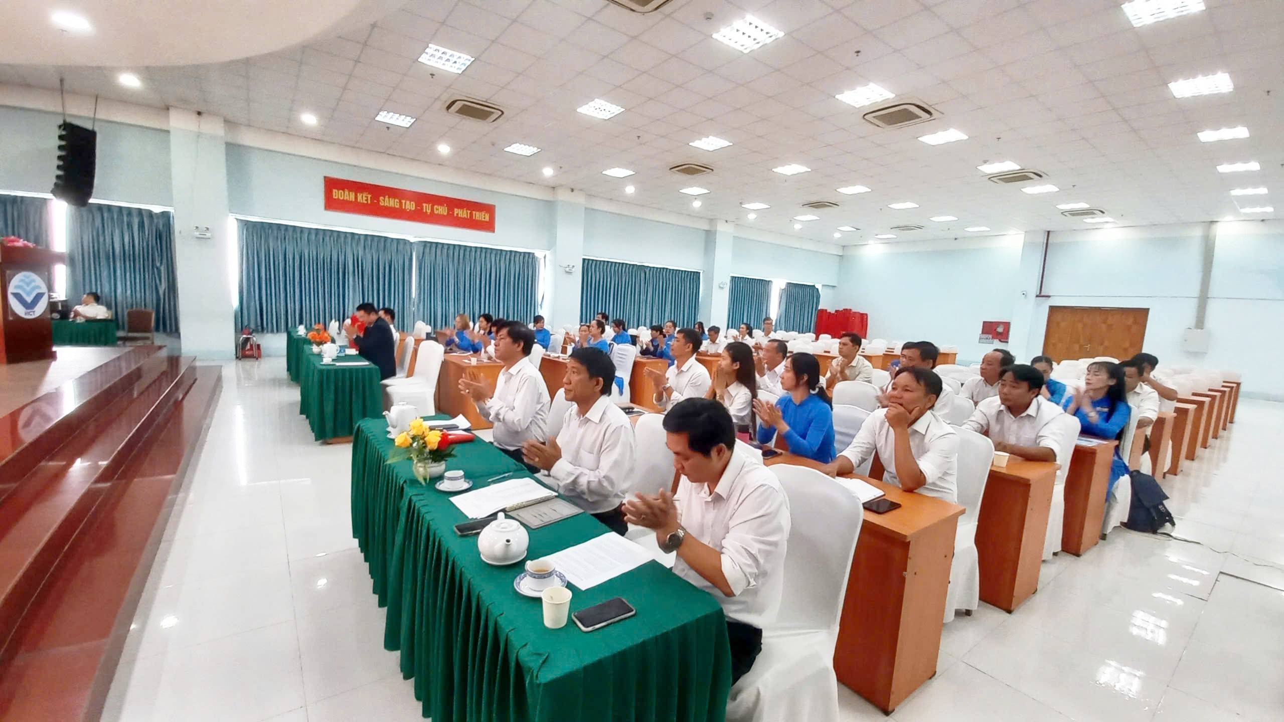 TRƯỜNG CAO ĐẲNG CÔNG NGHỆ THÀNH PHỐ HỒ CHÍ MINH