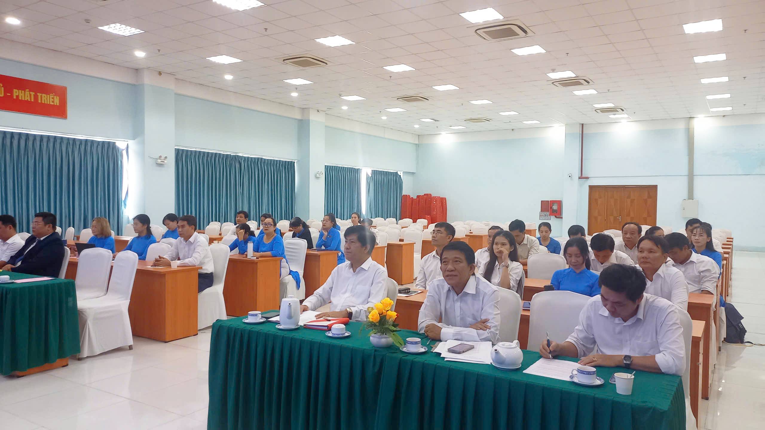TRƯỜNG CAO ĐẲNG CÔNG NGHỆ THÀNH PHỐ HỒ CHÍ MINH
