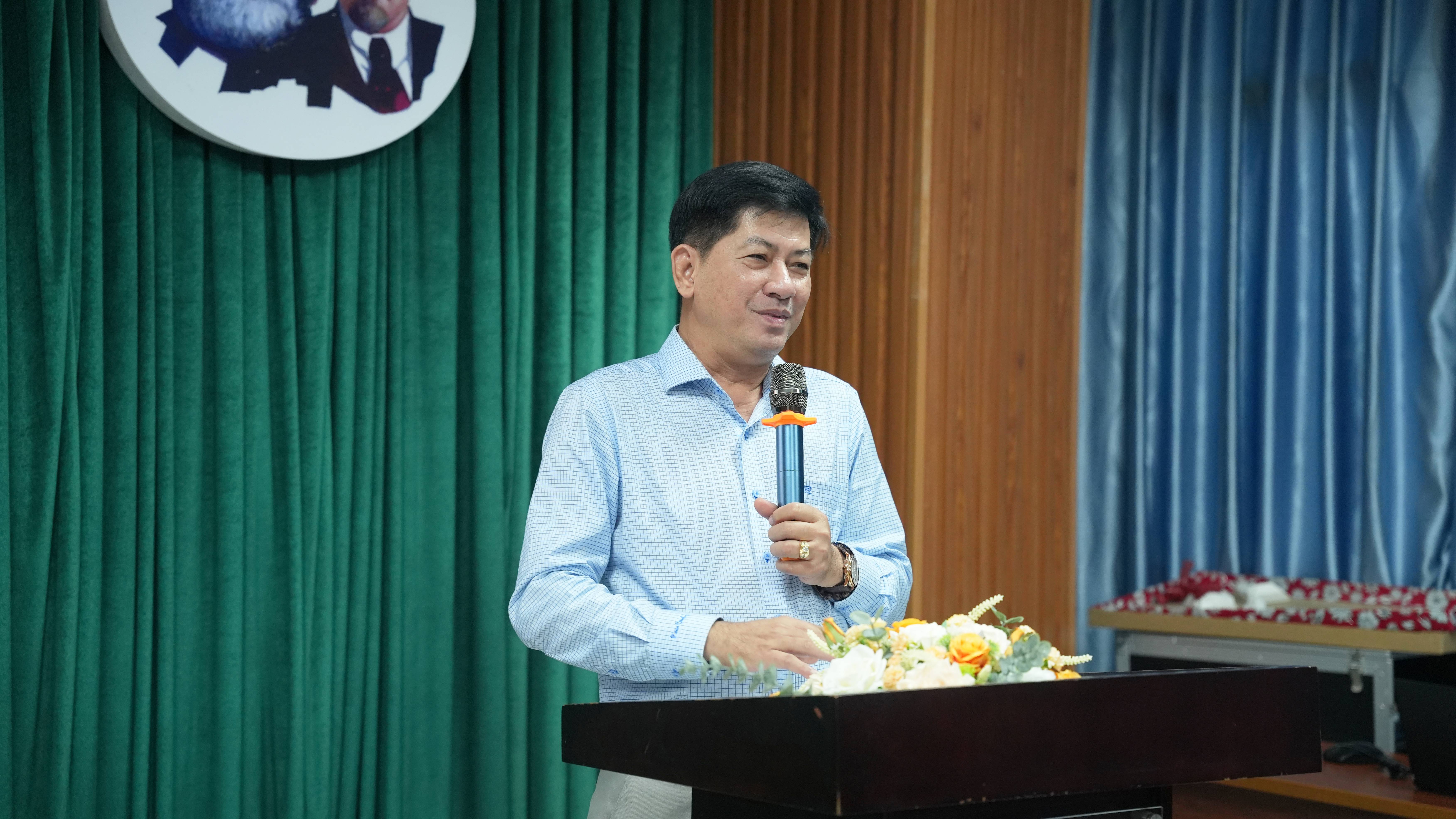 TRƯỜNG CAO ĐẲNG CÔNG NGHỆ THÀNH PHỐ HỒ CHÍ MINH