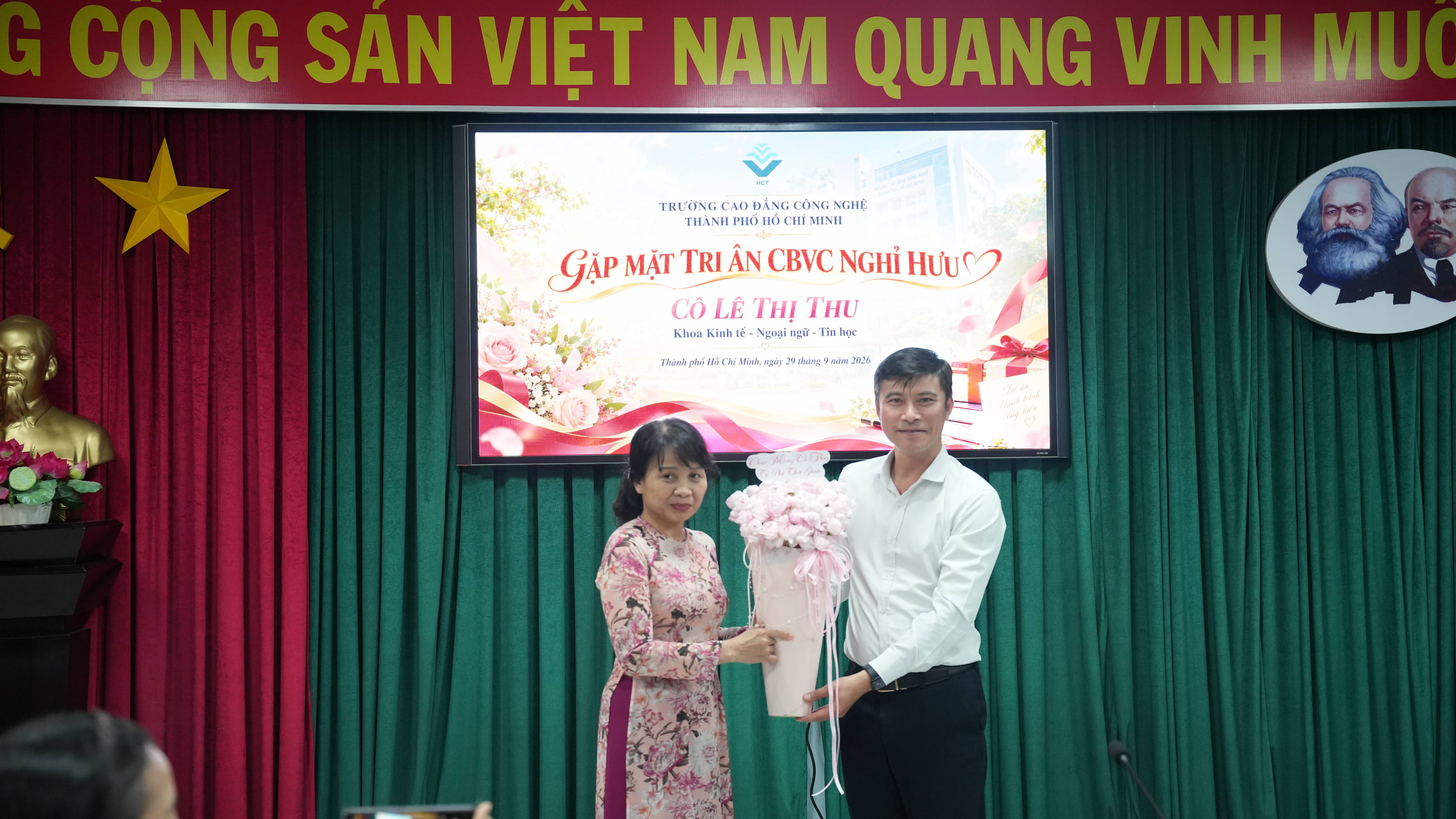 TRƯỜNG CAO ĐẲNG CÔNG NGHỆ THÀNH PHỐ HỒ CHÍ MINH