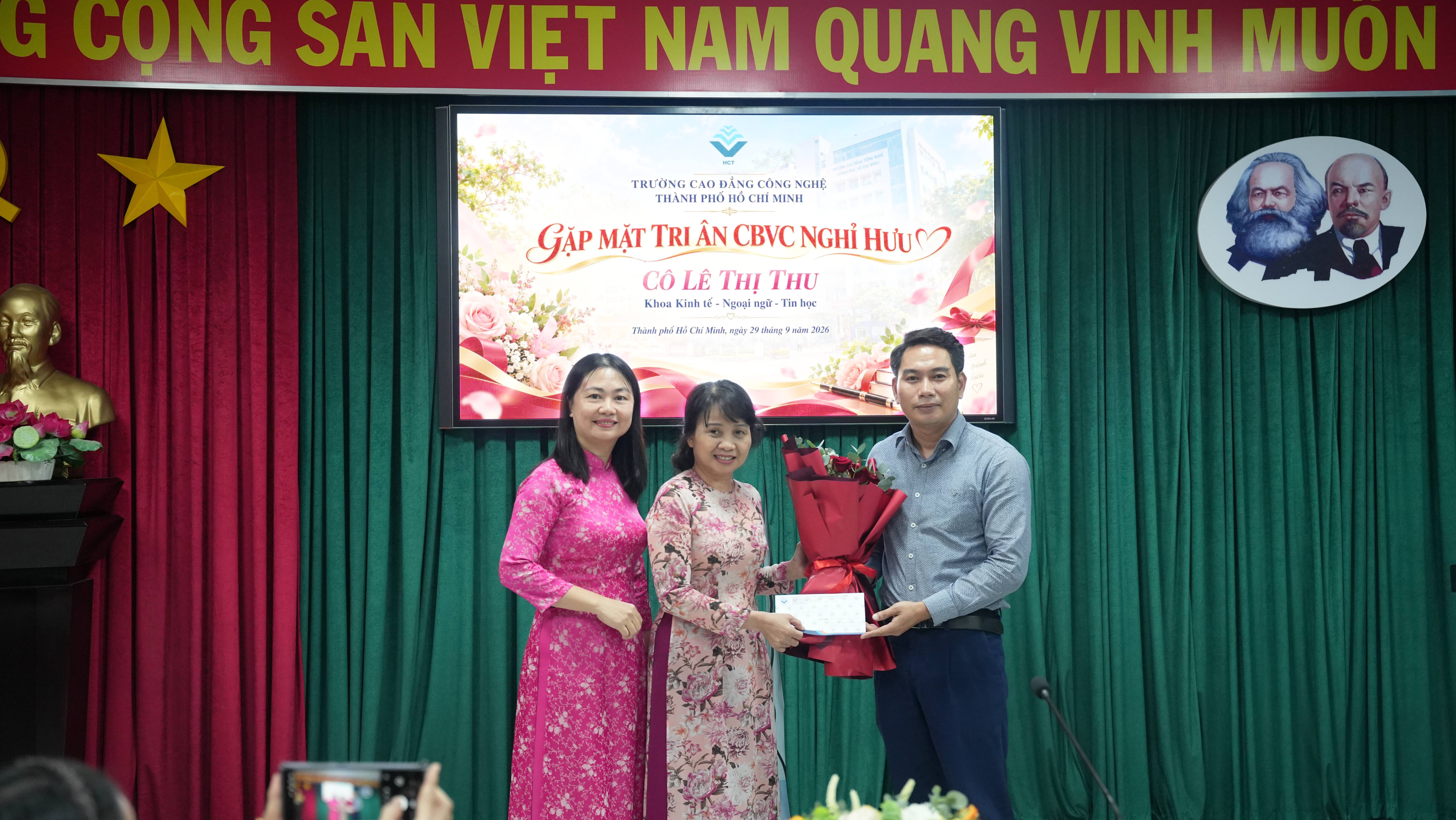 TRƯỜNG CAO ĐẲNG CÔNG NGHỆ THÀNH PHỐ HỒ CHÍ MINH