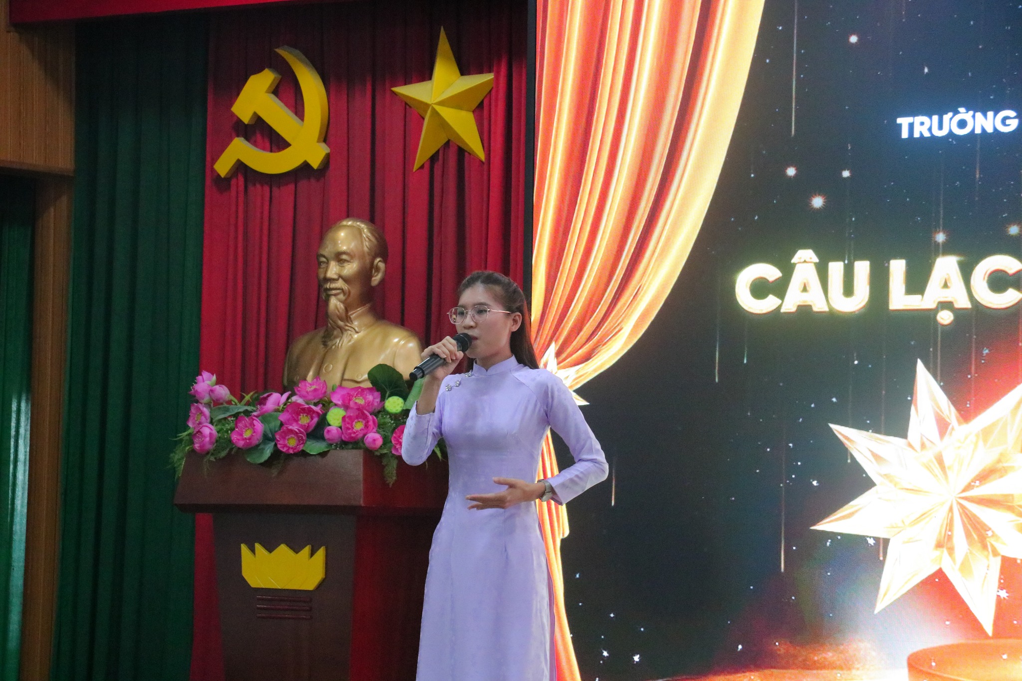 TRƯỜNG CAO ĐẲNG CÔNG NGHỆ THÀNH PHỐ HỒ CHÍ MINH