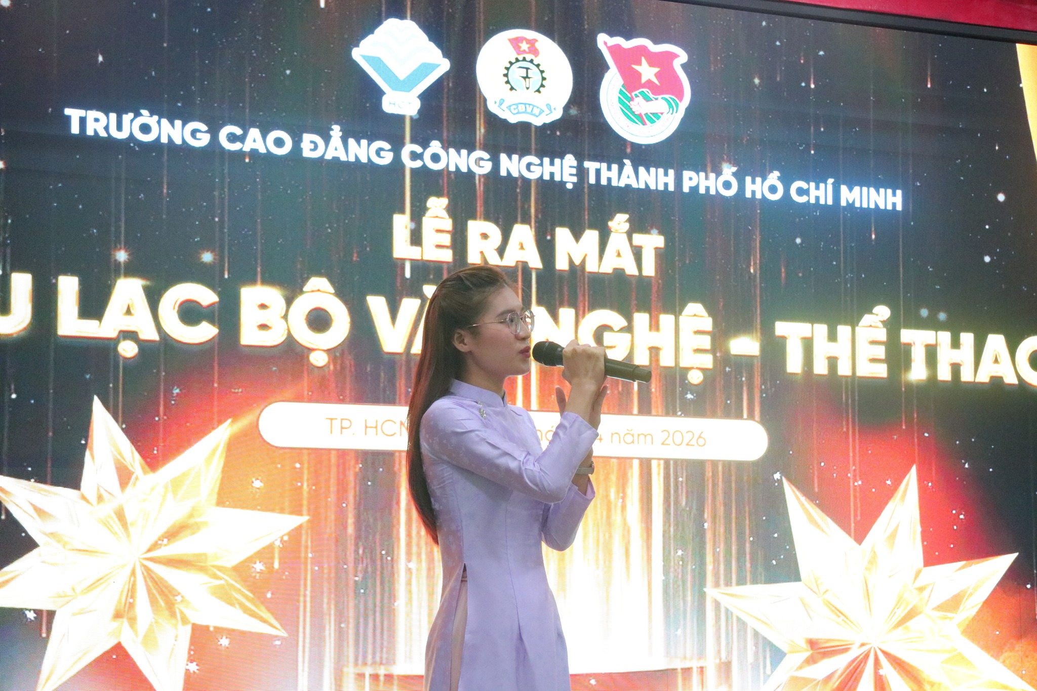 TRƯỜNG CAO ĐẲNG CÔNG NGHỆ THÀNH PHỐ HỒ CHÍ MINH