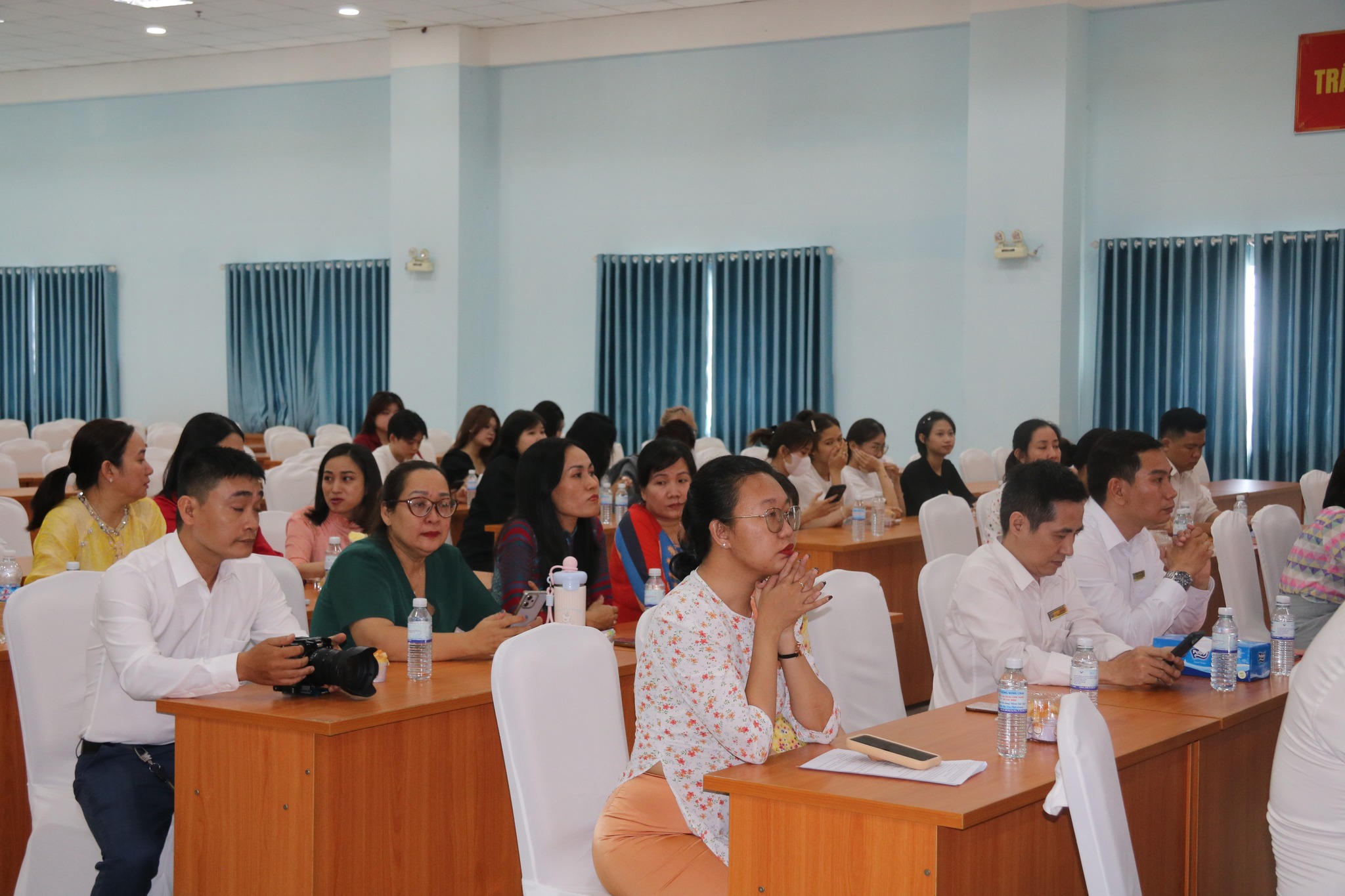 TRƯỜNG CAO ĐẲNG CÔNG NGHỆ THÀNH PHỐ HỒ CHÍ MINH