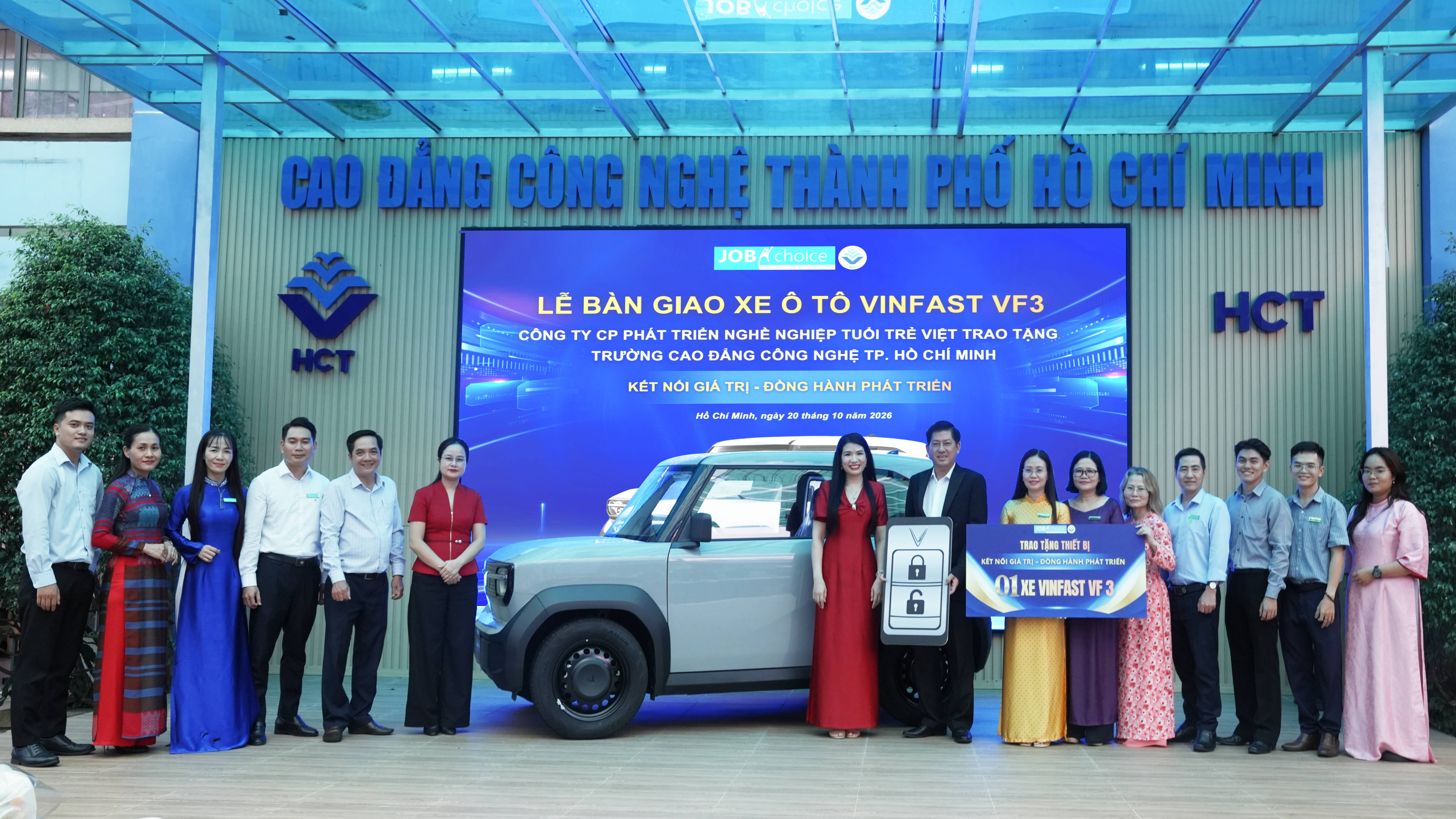 TRƯỜNG CAO ĐẲNG CÔNG NGHỆ THÀNH PHỐ HỒ CHÍ MINH