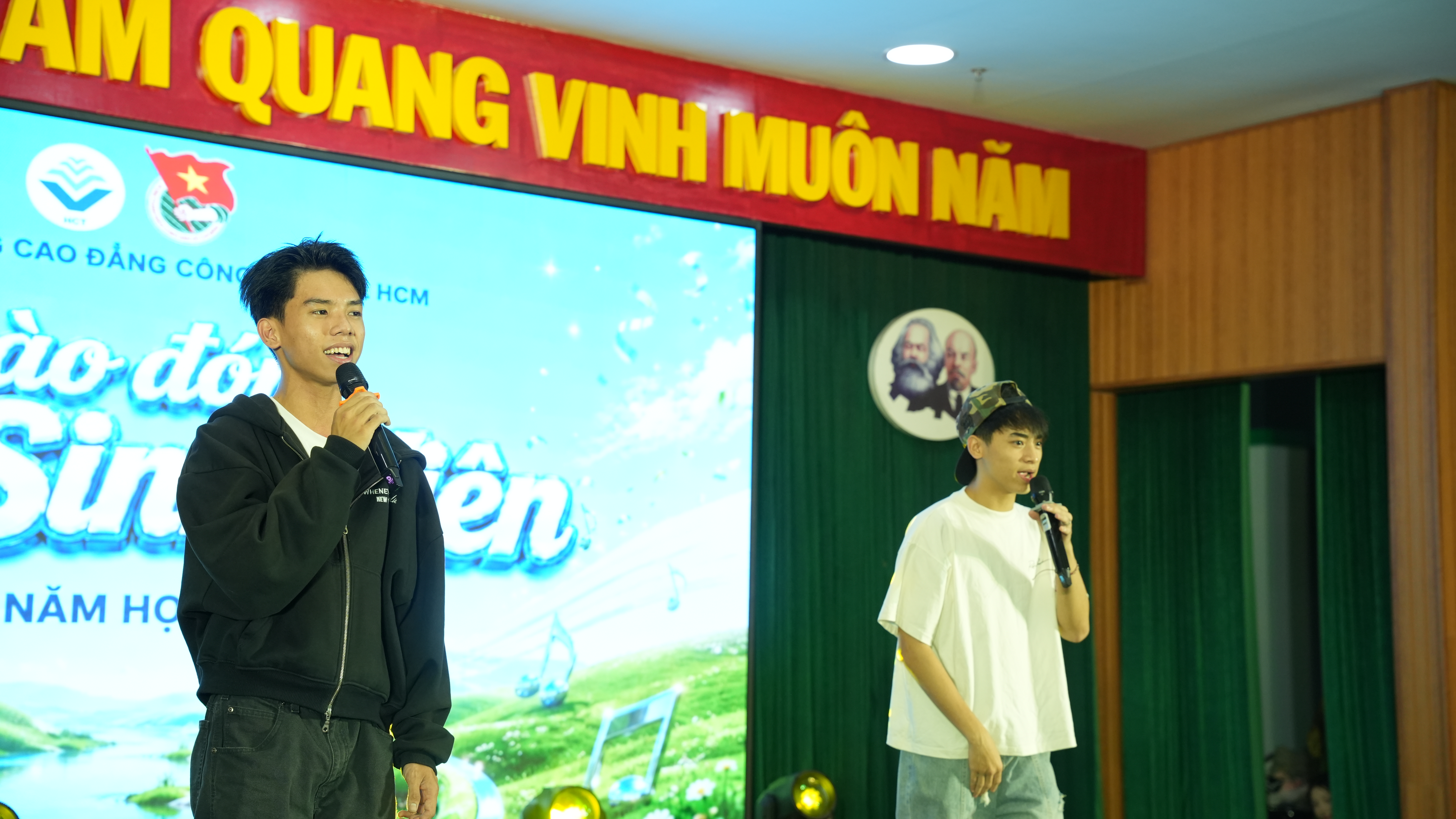 TRƯỜNG CAO ĐẲNG CÔNG NGHỆ THÀNH PHỐ HỒ CHÍ MINH