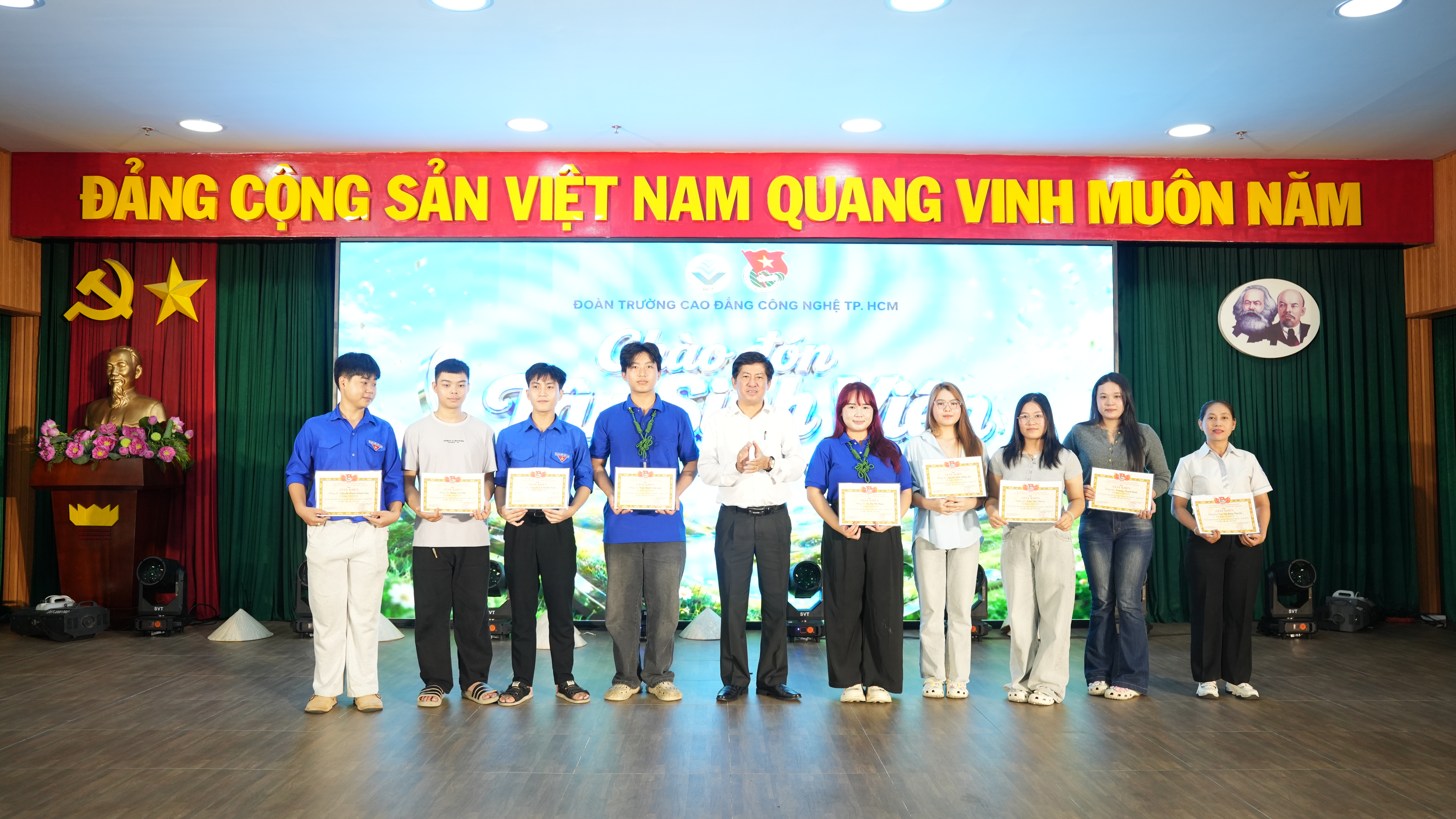 TRƯỜNG CAO ĐẲNG CÔNG NGHỆ THÀNH PHỐ HỒ CHÍ MINH