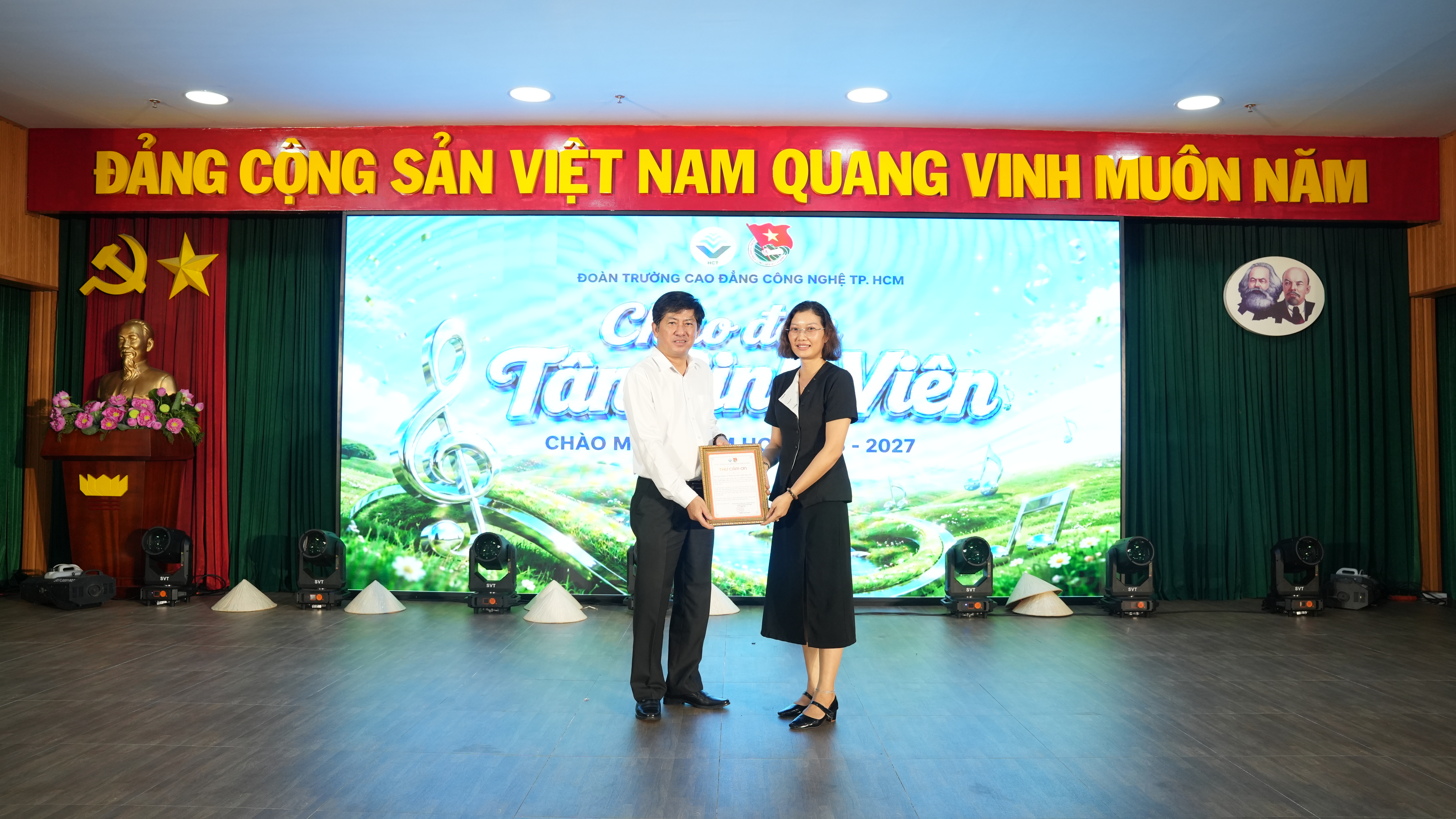 TRƯỜNG CAO ĐẲNG CÔNG NGHỆ THÀNH PHỐ HỒ CHÍ MINH