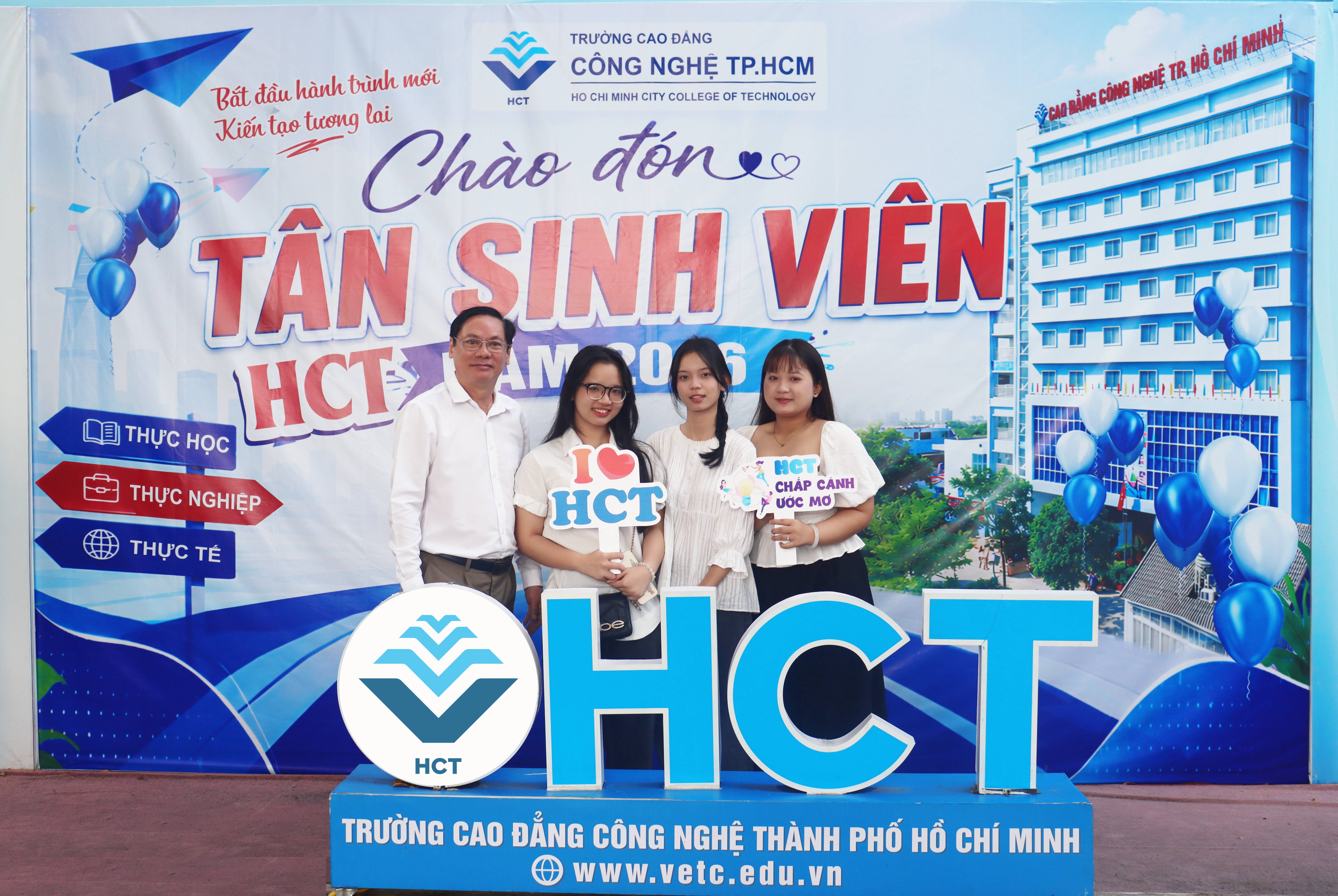 TRƯỜNG CAO ĐẲNG CÔNG NGHỆ THÀNH PHỐ HỒ CHÍ MINH