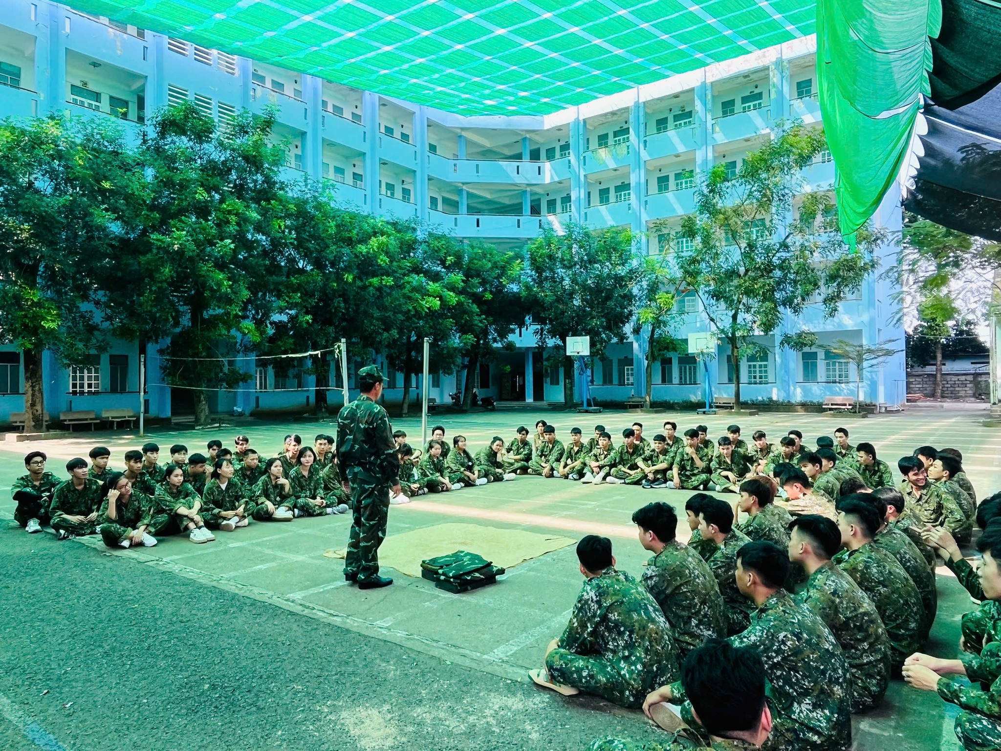 Sinh viên Trường Cao đẳng Công nghệ TP. Hồ Chí Minh tham gia kỳ học Giáo dục Quốc phòng – An ninh tại Phân hiệu Đồng Nai