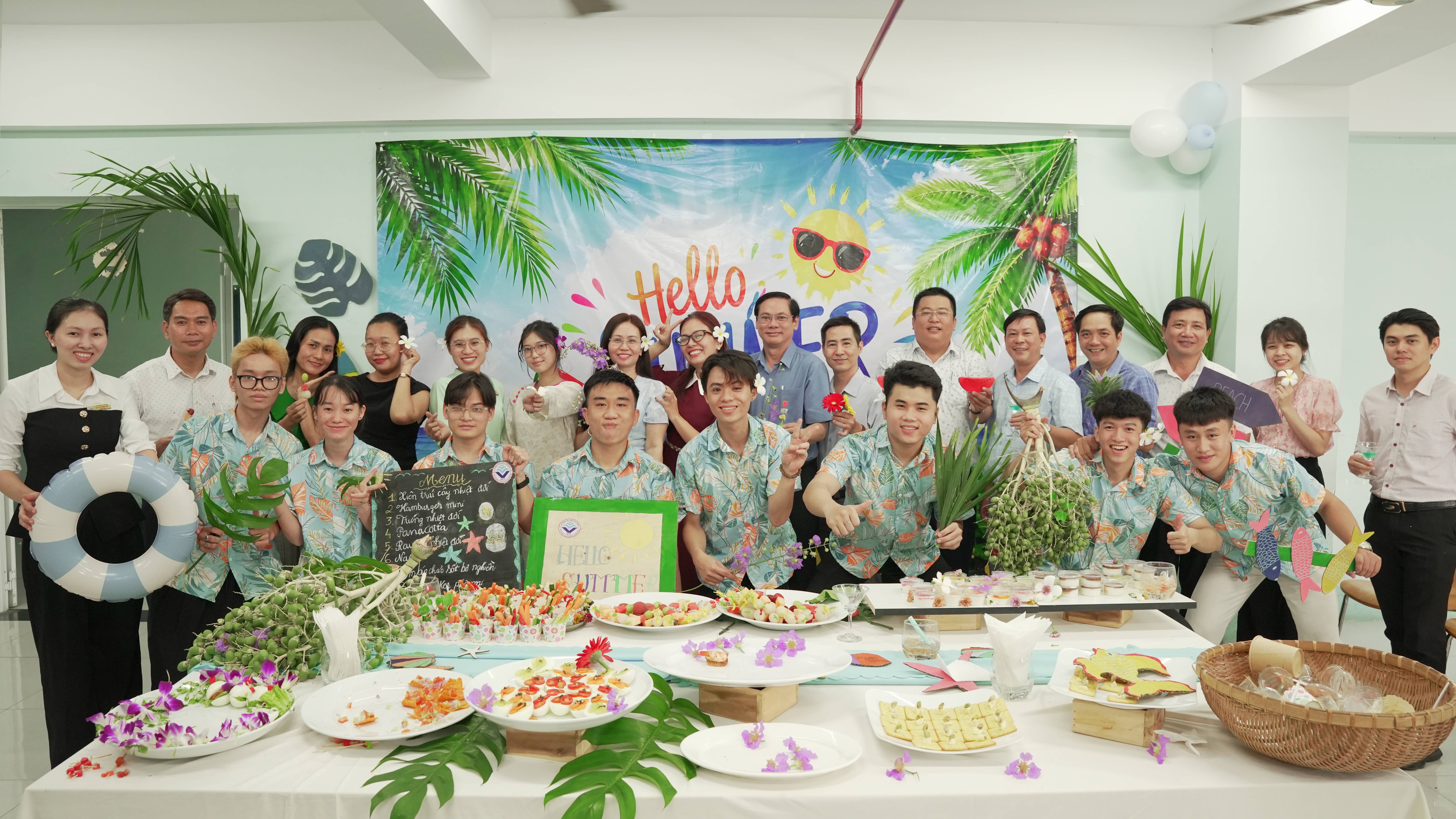 TRƯỜNG CAO ĐẲNG CÔNG NGHỆ THÀNH PHỐ HỒ CHÍ MINH