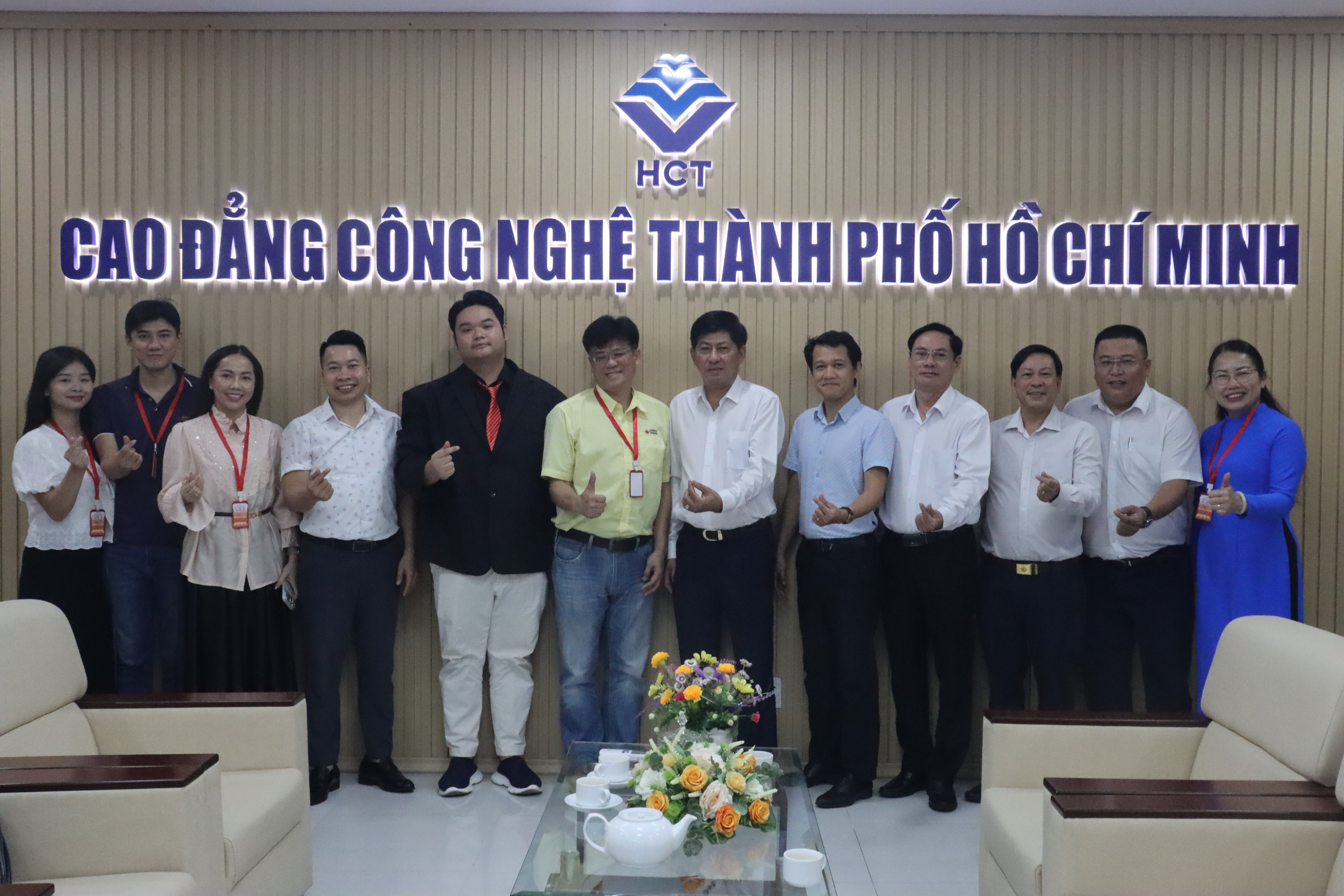 TRƯỜNG CAO ĐẲNG CÔNG NGHỆ THÀNH PHỐ HỒ CHÍ MINH