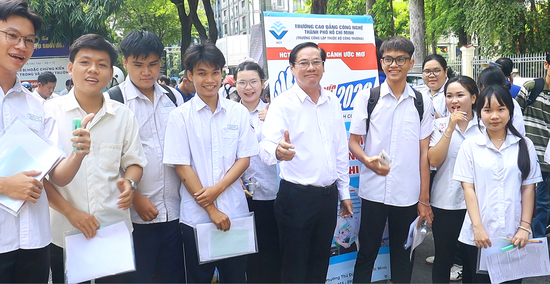 TRƯỜNG CAO ĐẲNG CÔNG NGHỆ THÀNH PHỐ HỒ CHÍ MINH