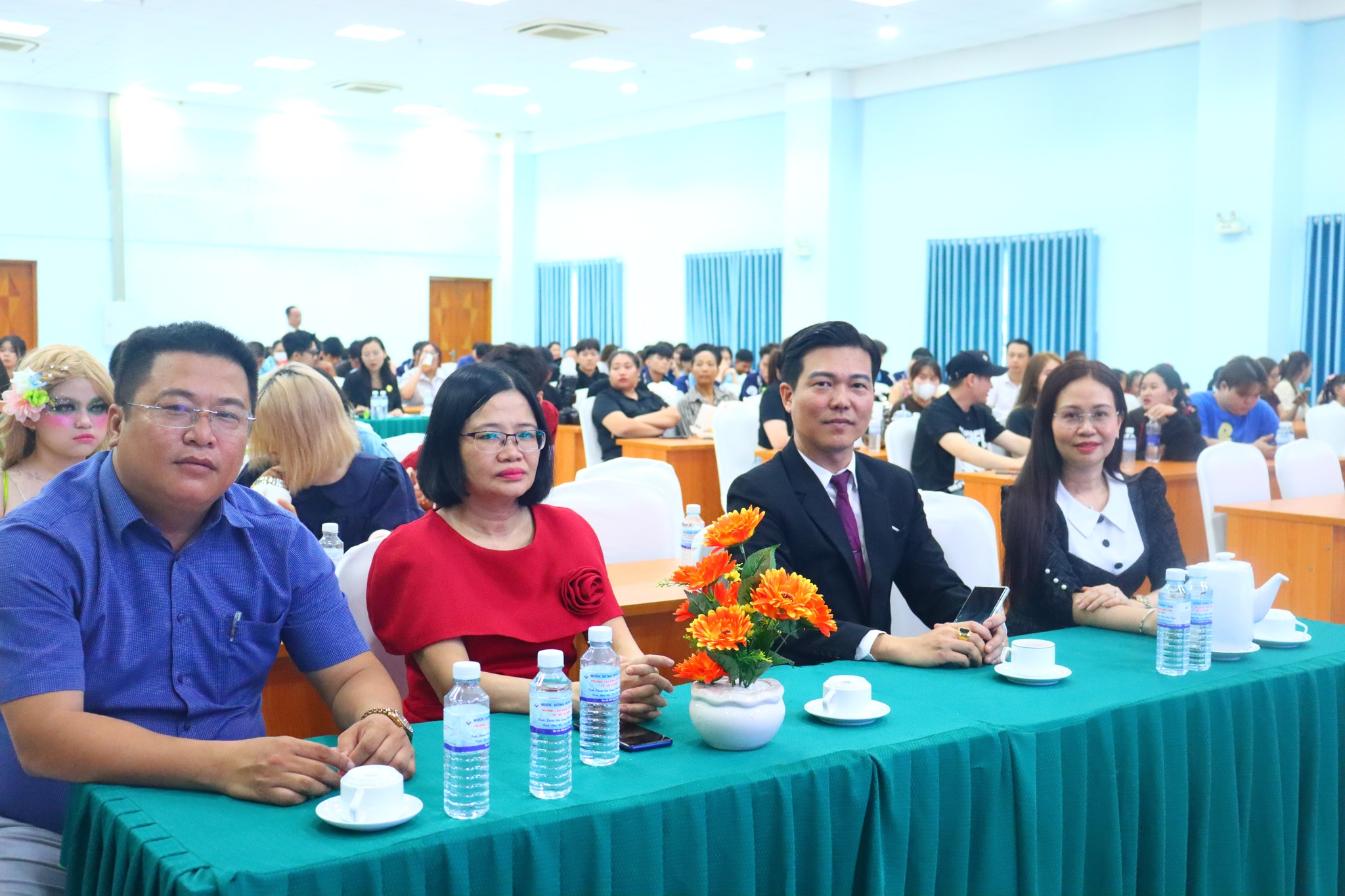 TRƯỜNG CAO ĐẲNG CÔNG NGHỆ THÀNH PHỐ HỒ CHÍ MINH
